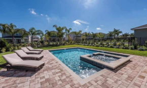 Luxury Villa with Private Pool on Encore Resort at Reunion, Orlando Villa 4424